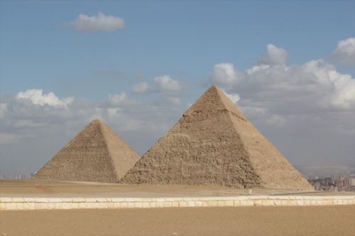 ピラミッド